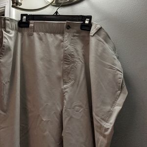 Men's Callaway Khaki Golf Shorts Size 48T